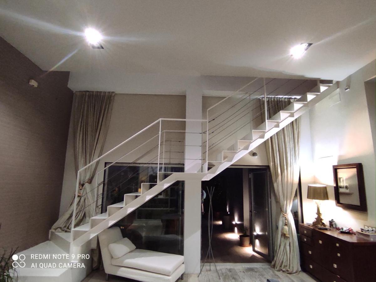 Habitacion Y Bano En Planta Independiente En Centro De Sevilla Kültér fotó