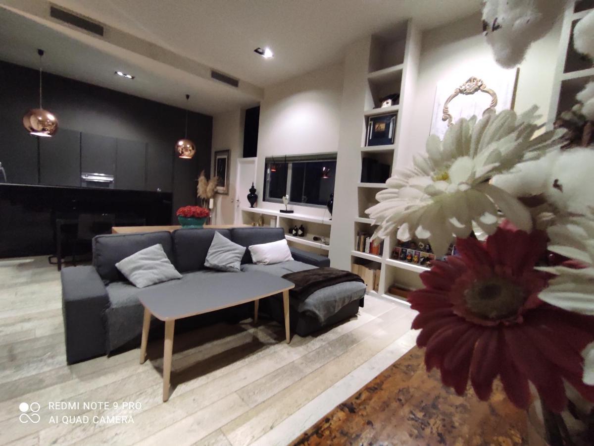 Habitacion Y Bano En Planta Independiente En Centro De Sevilla Kültér fotó